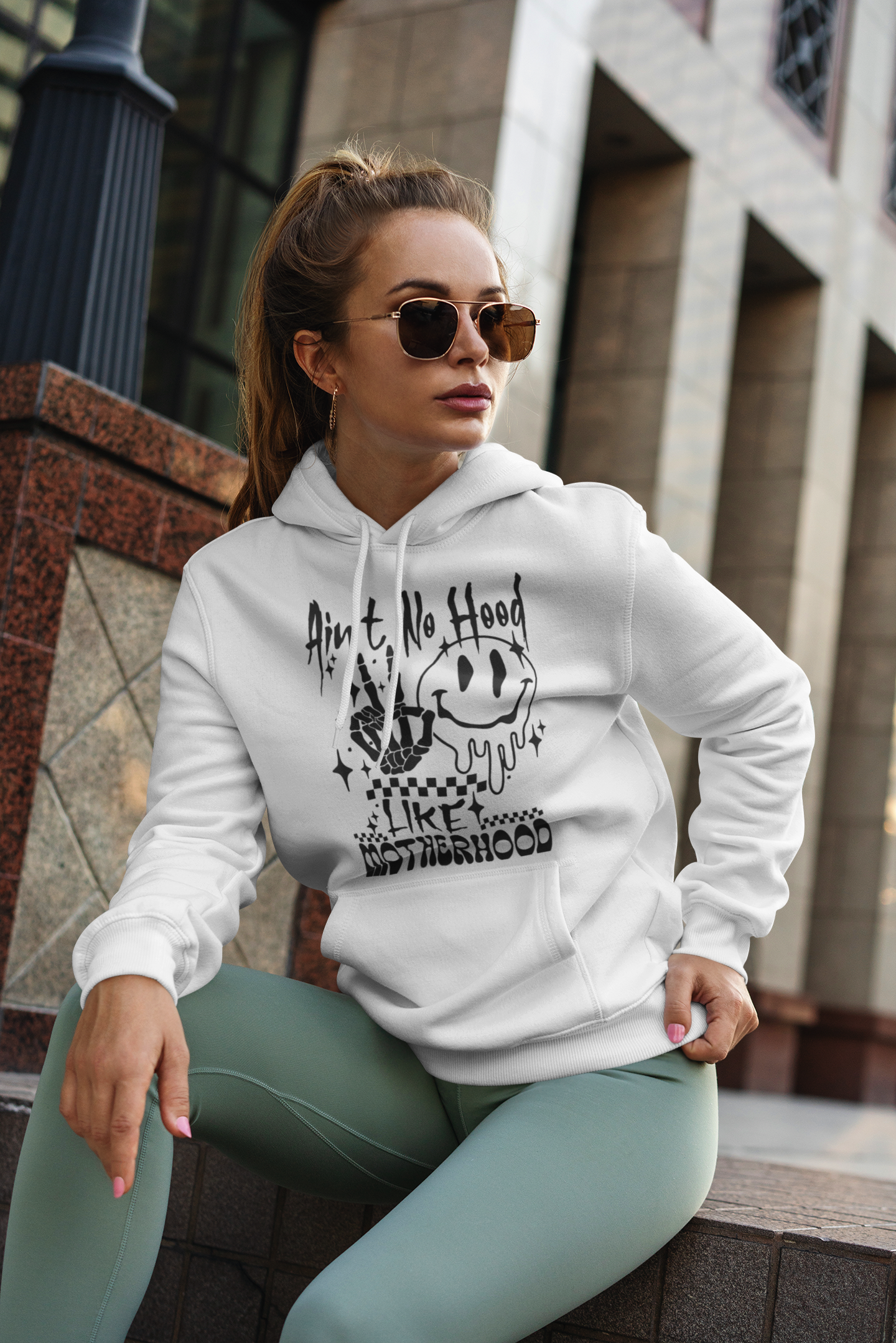 Aint No Hood Like Motherhood - DTF TRANSFER (K1)