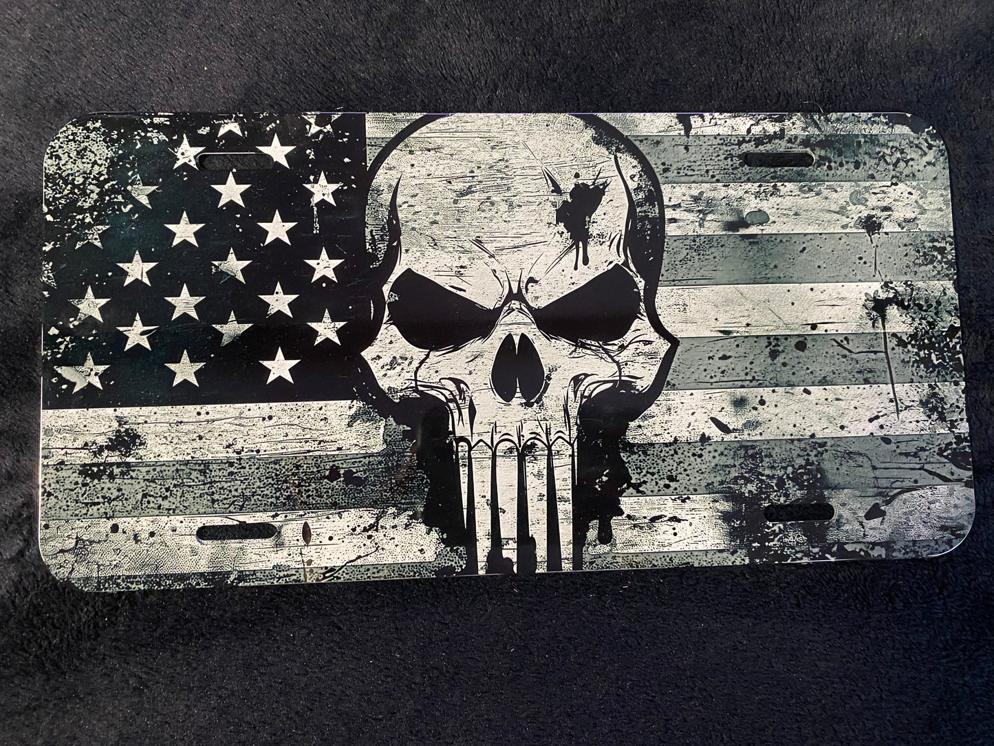 Skull and flag black and grey -Sublimated License Plate